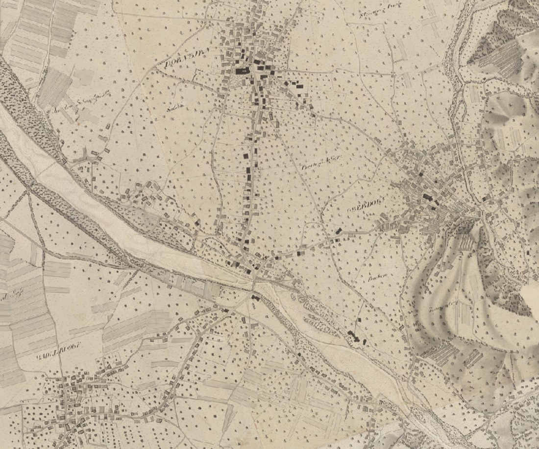 Sepiafarbene Handzeichnung von Dornbirn um 1826 mit Bachlauf, Feldern und einzeln eingezeichneten Häusern (Negrelli-Plan).